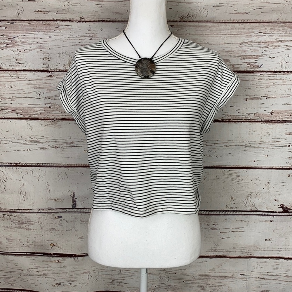 SHEIN Black/White Stripe Crop Top Small